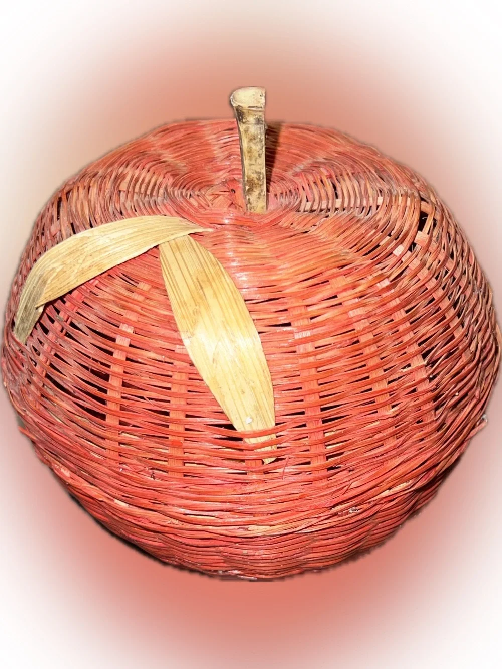 🔴Vintage Handwoven Red Apple Decorative Woven Wicker Basket Trinket Box Fruit